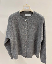 Gilet gris tout doux - Cardigan élégant avec détails argentés