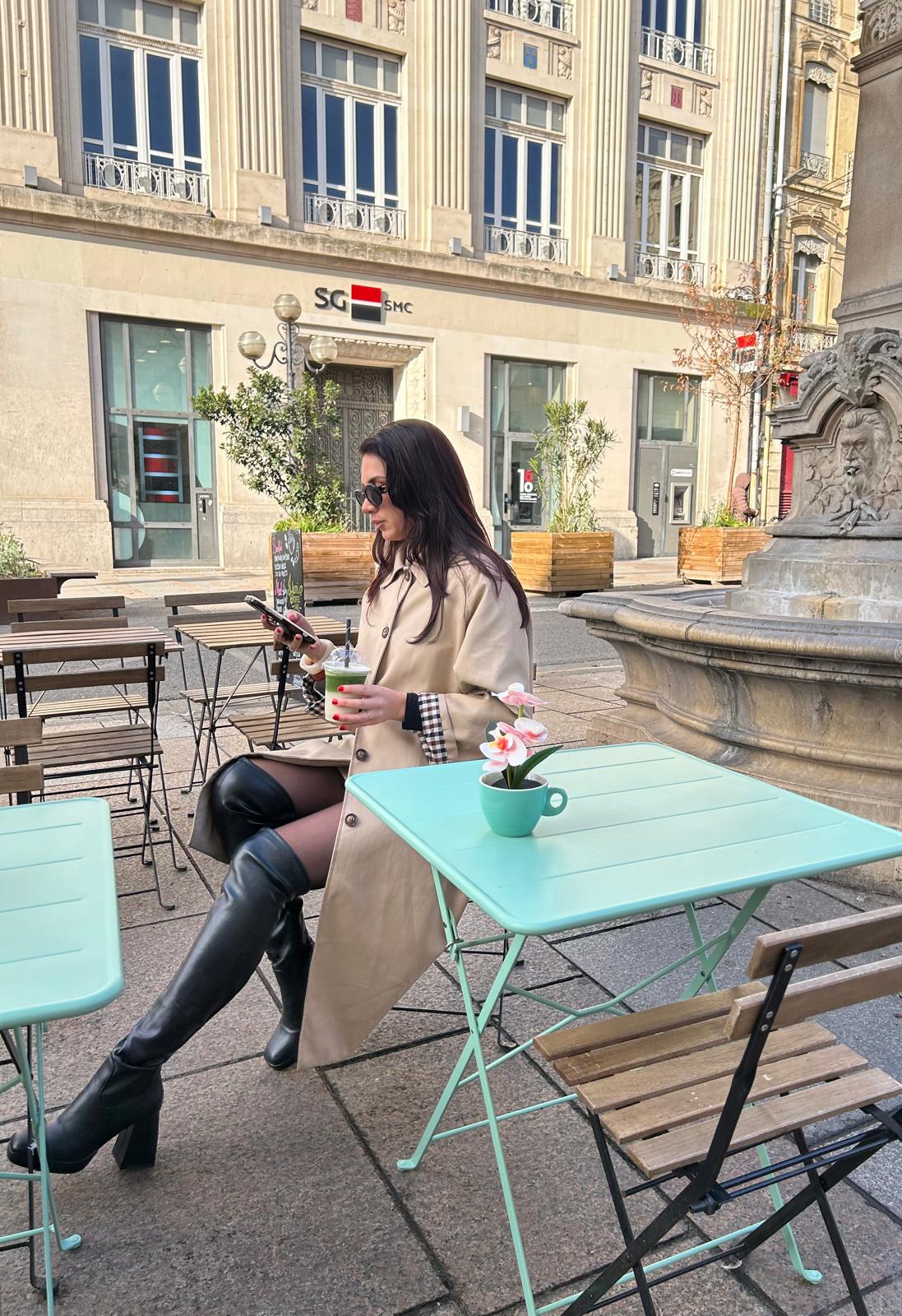 Trench oversize beige – coupe droite